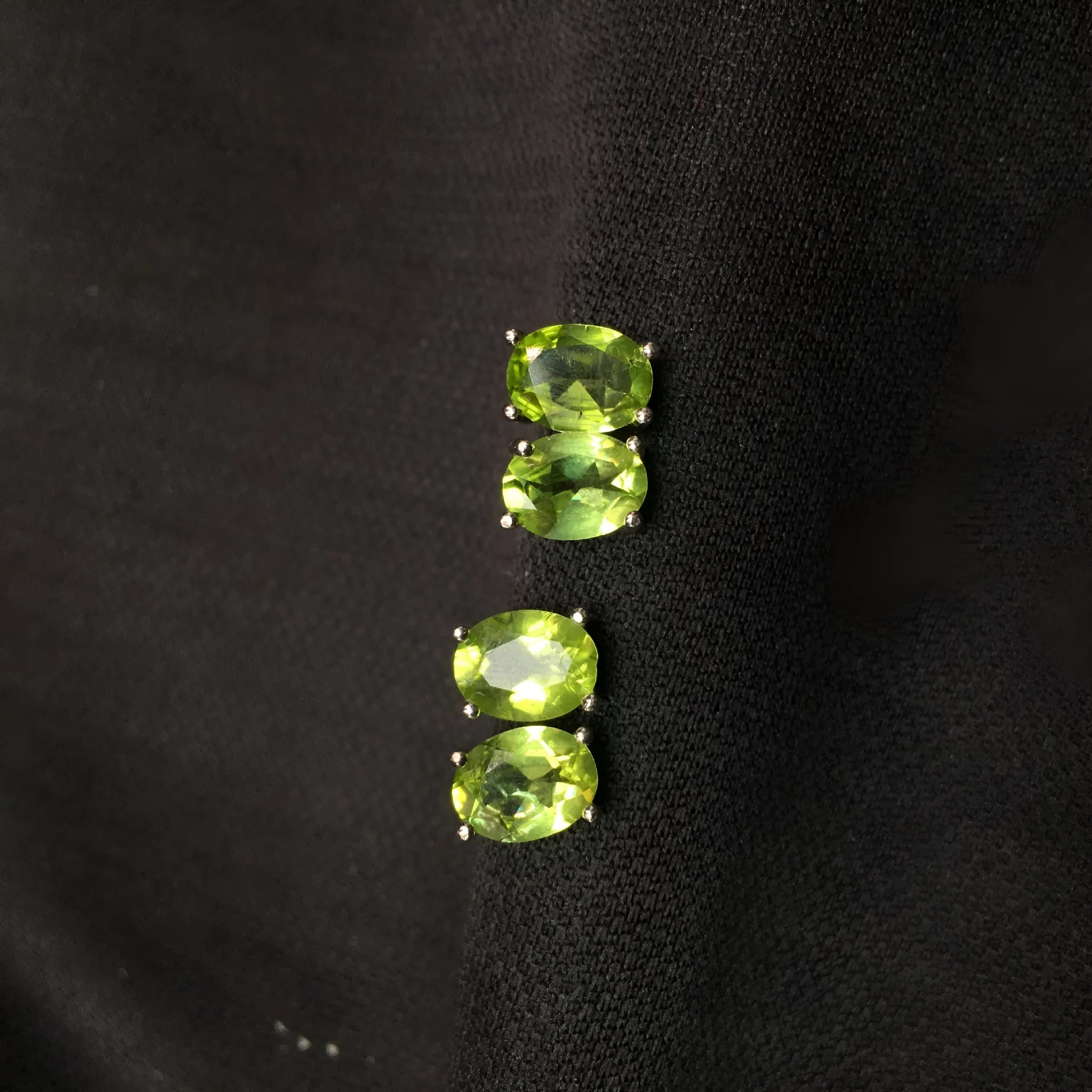 Grass green natural olivine stud earrings in S925 sterling silver with 6×8mm elliptical stones