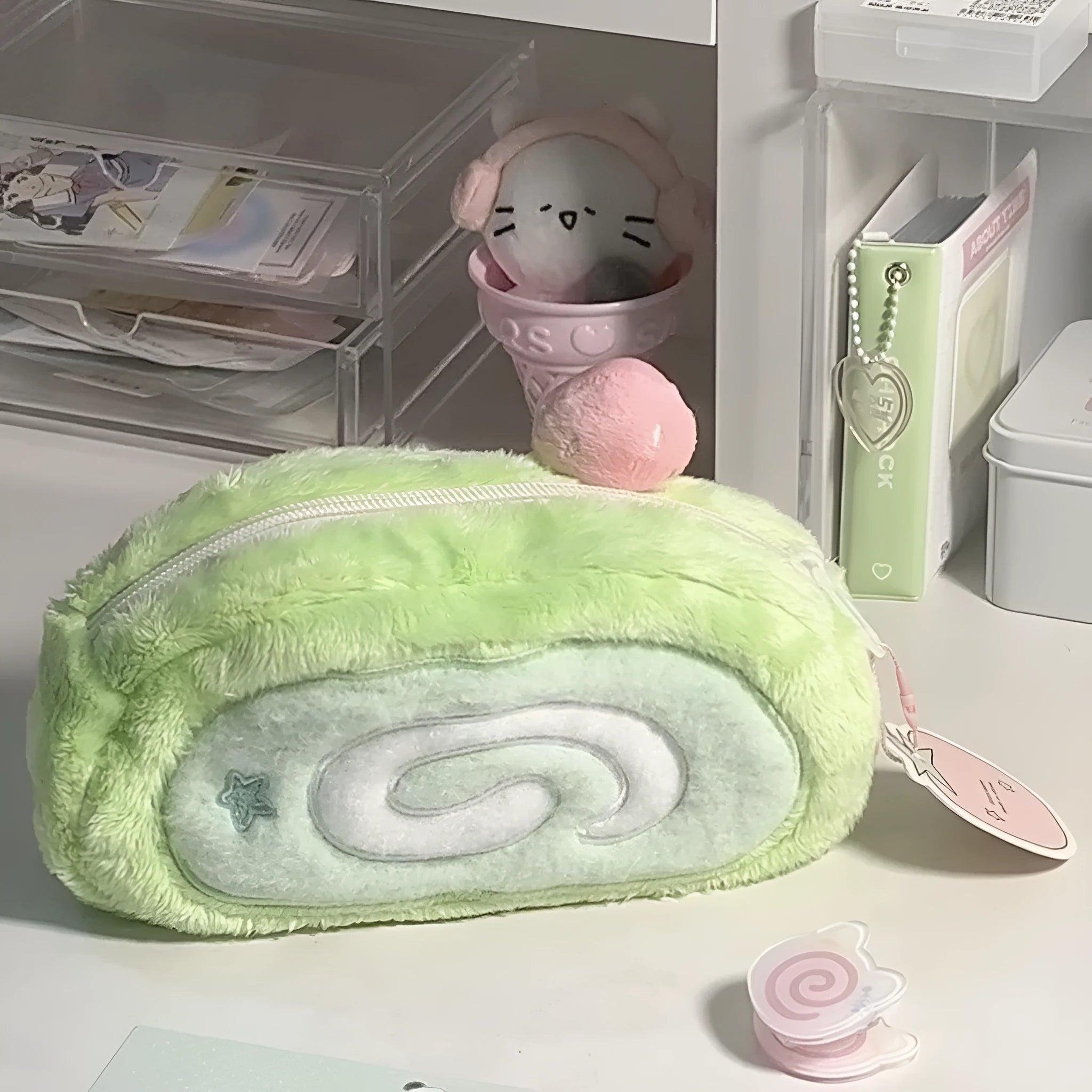 Honeydew Swiss roll cake colour velvet roll pencil case with Korean-style design for stationery organisation