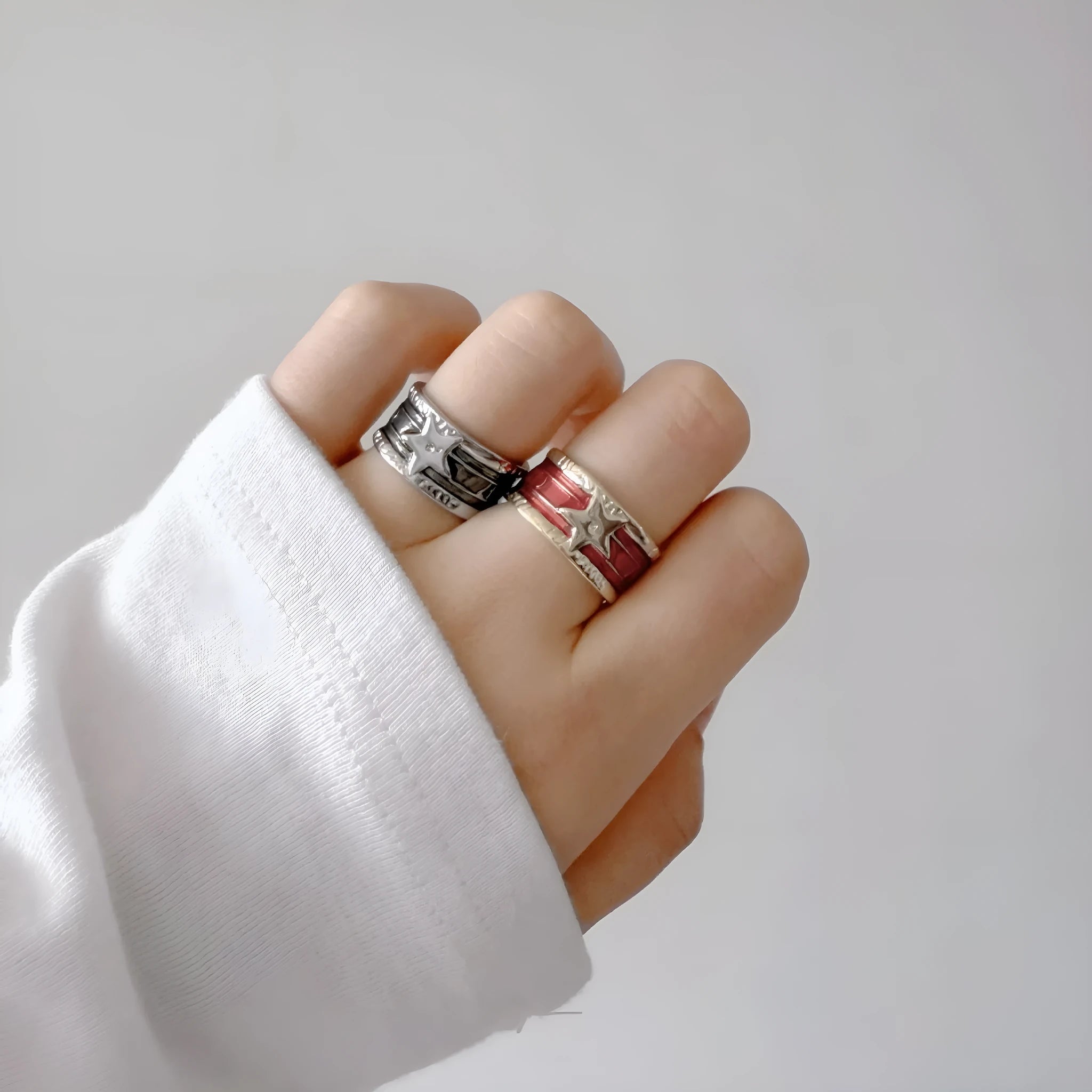 Retro distressed geometric copper ring with adjustable sizing in four colour options
