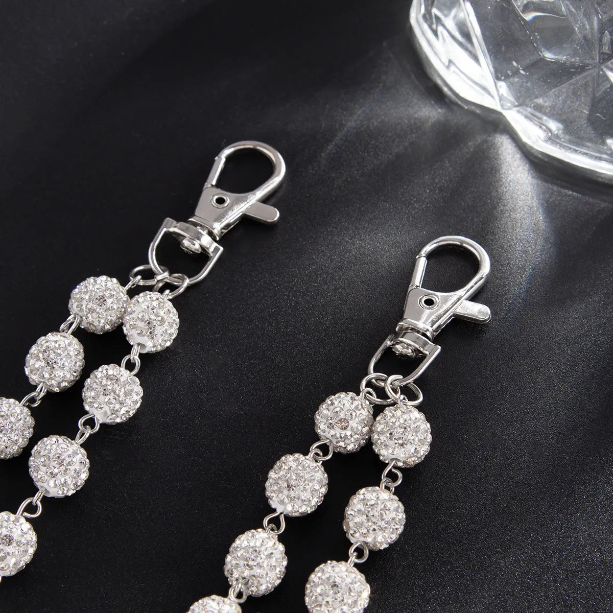 Hip hop niche waist chain alloy sphere pendant key ornament White K01748 front view