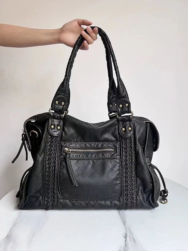 Women's retro messenger bag in soft PU leather with woven texture and horizontal square shape