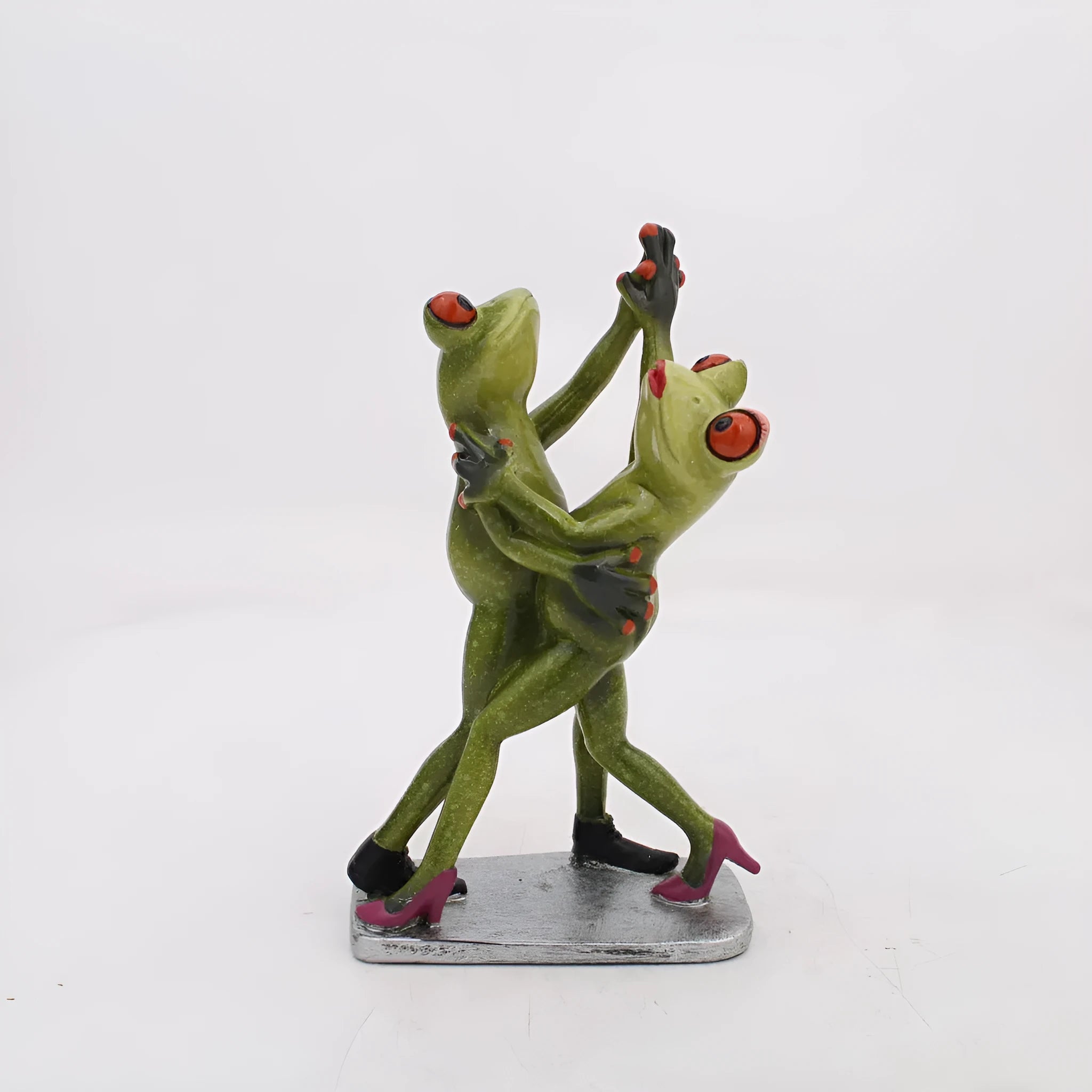 Pastoral style resin frog decoration for home interior display