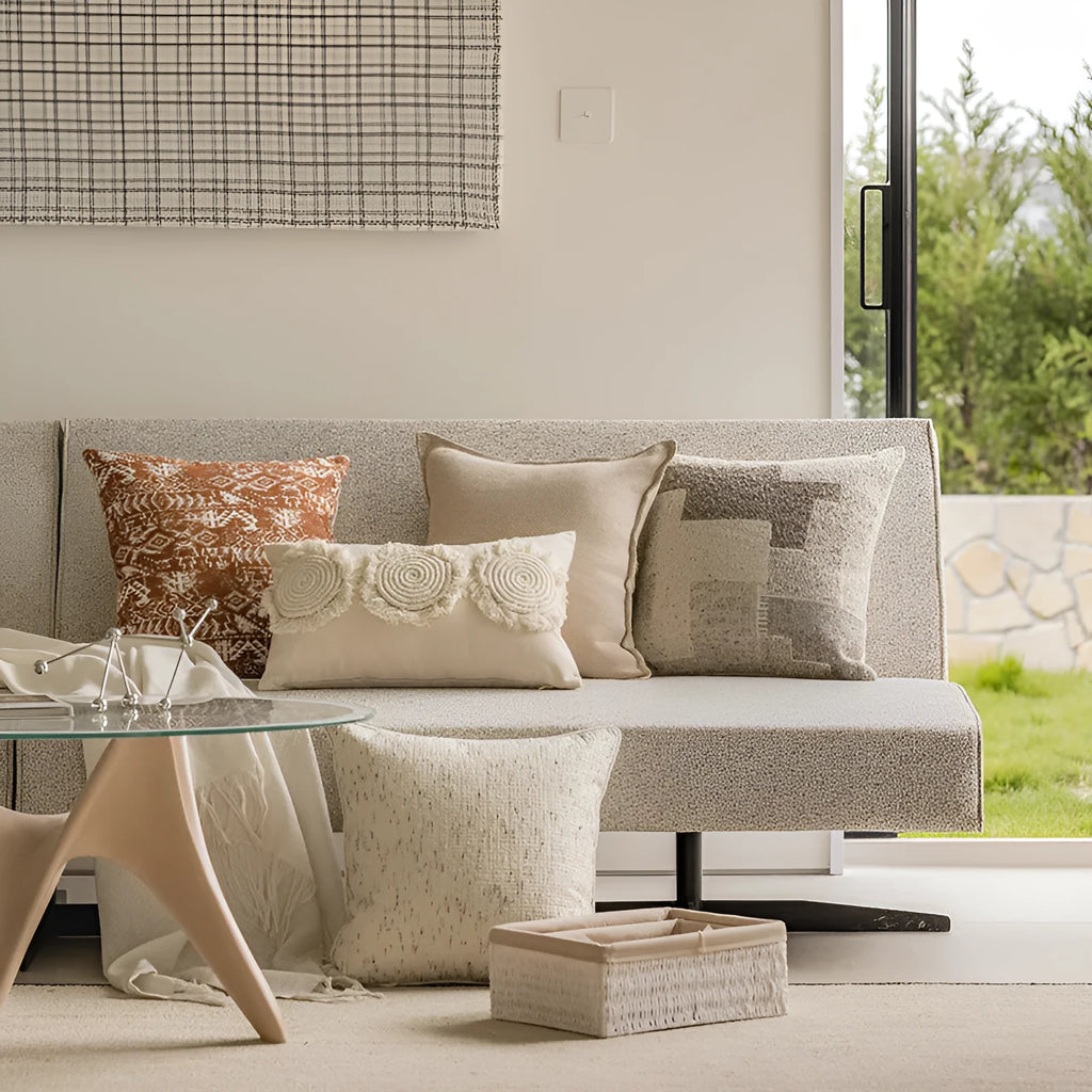 Solid colour decorative cushion cover for sofa or bay window in 45x45cm size with edge pressing