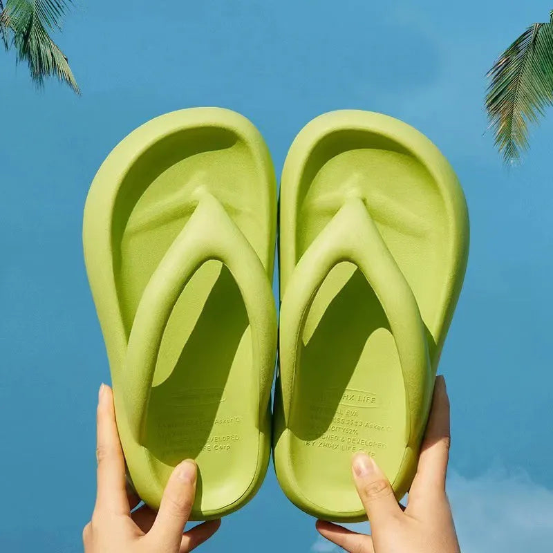 Solid colour thick-soled EVA flip-flops with a bow detail on the strap in black, green, pink, rose red, or white.