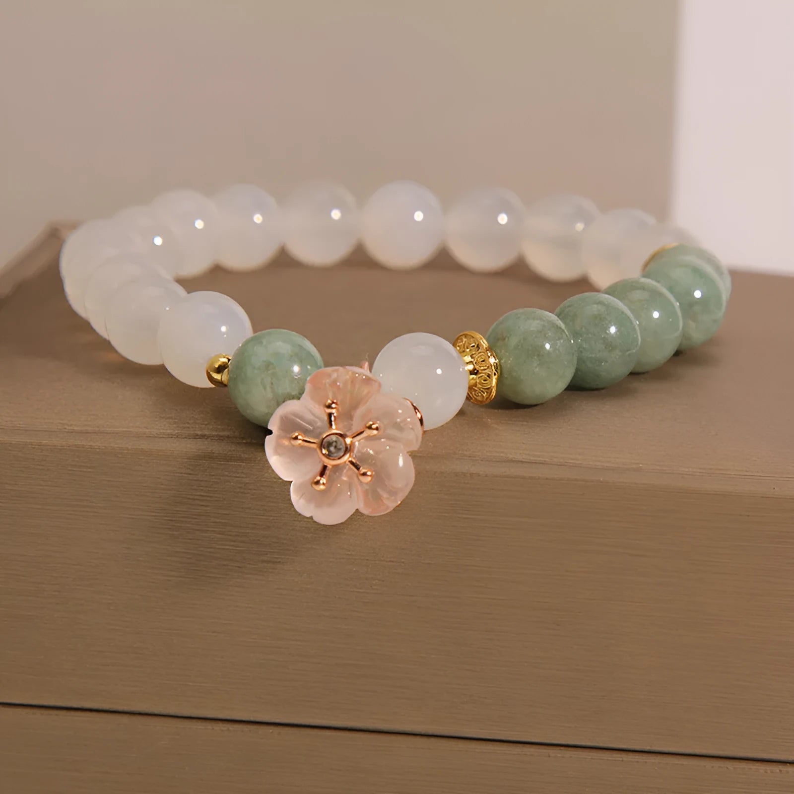 Women's emerald agate crystal bracelet with jadeite flower pendant and white agate beads