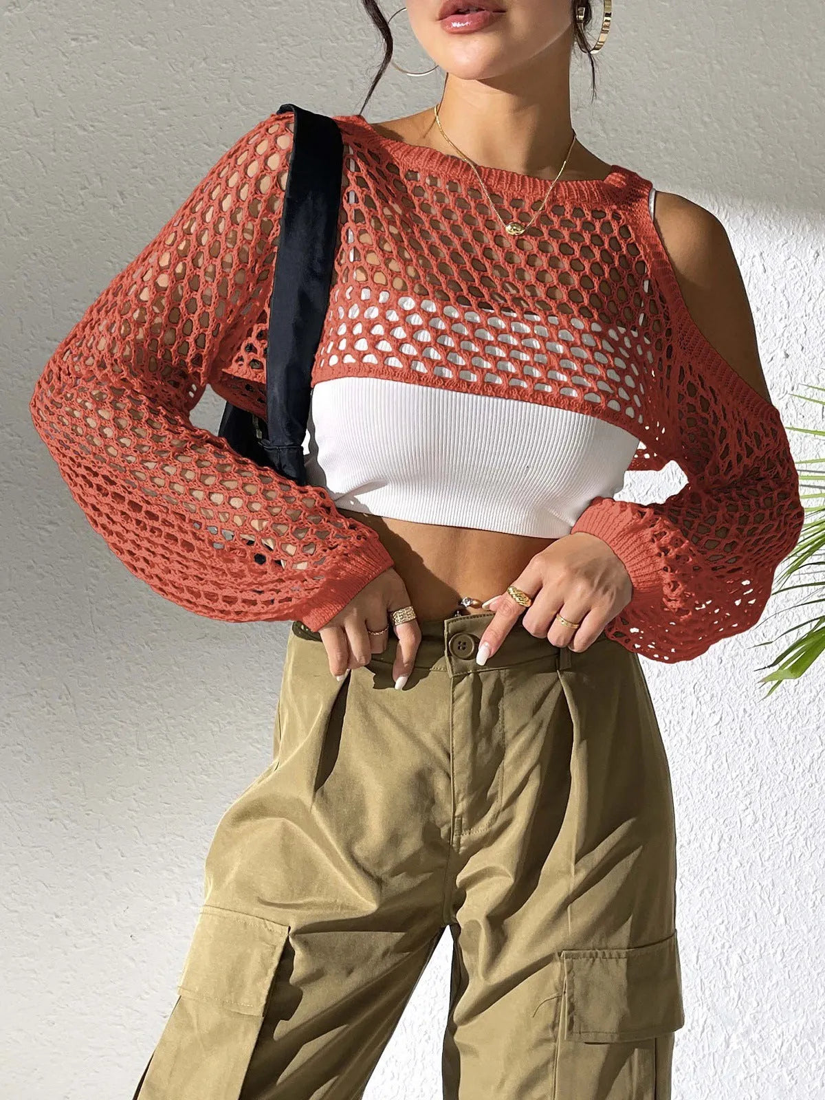 Mesh beach shirt with hollowed navel design in polypropylene fibre available in six colours