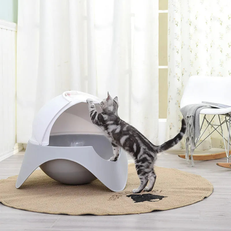 Large enclosed UFO plastic cat litter box in snow house style for indoor use