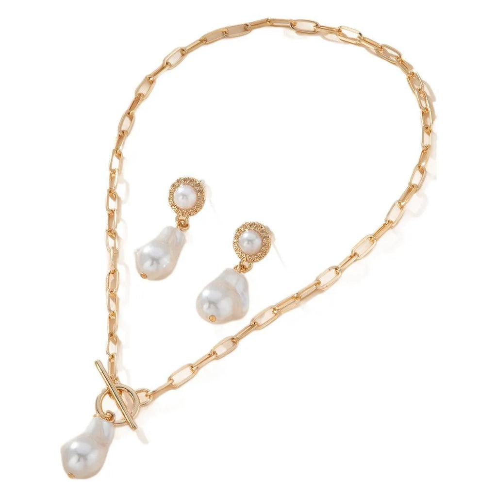 Gold-coloured iron baroque pearl jewellery set with necklace and matching earrings