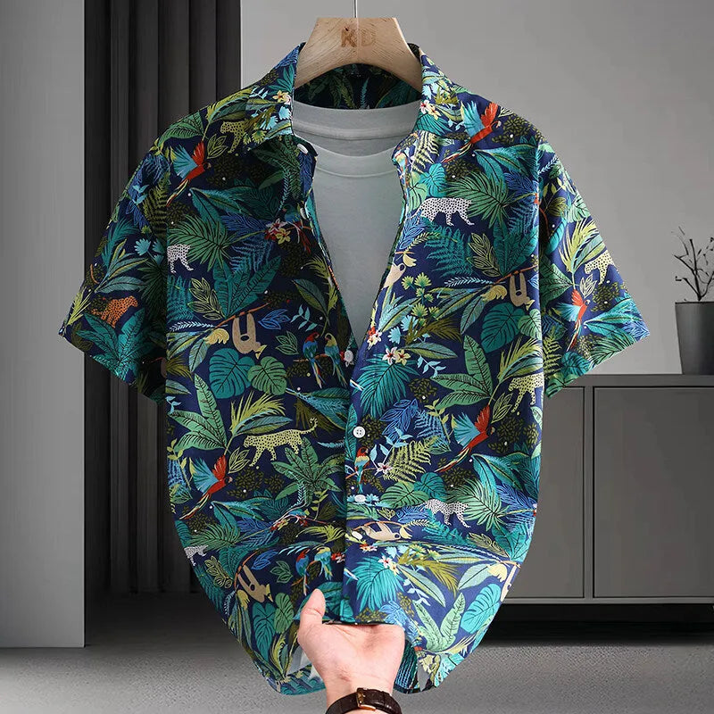 Men's short sleeve Hawaiian style shirt with floral print pattern in cotton fabric, cardigan style