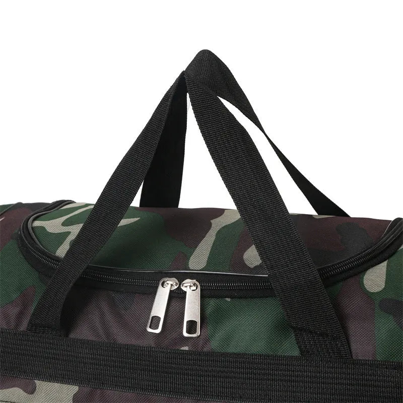 Camouflage waterproof luggage bag with striped polyester lining showing 20L capacity