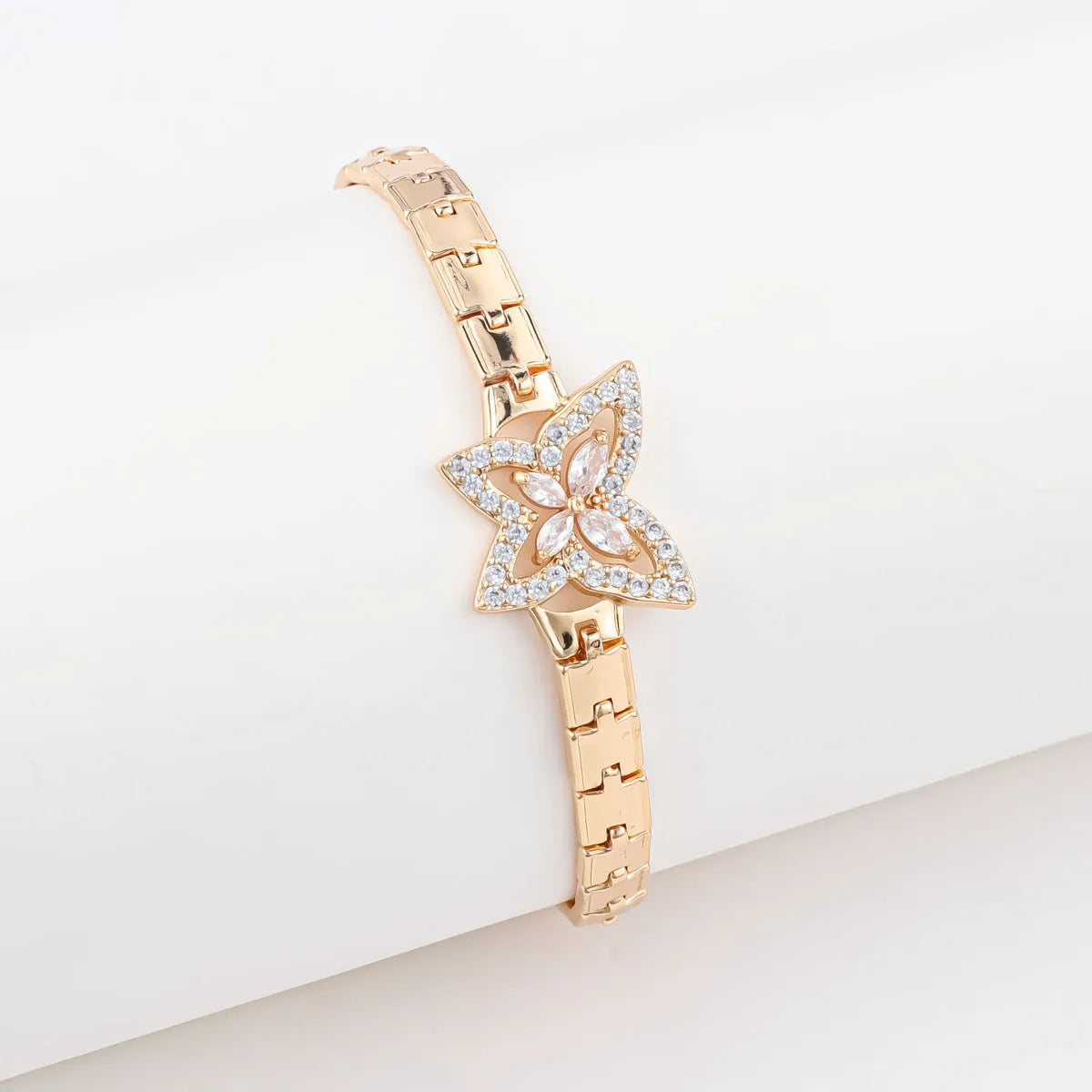 18K gold-plated brass women's bracelet with butterfly clover motif and zircon stones