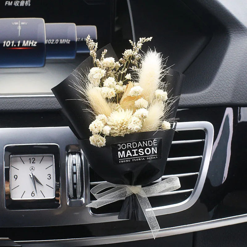 Mini dried flower bouquet for car vent attachment in multiple colour and style options