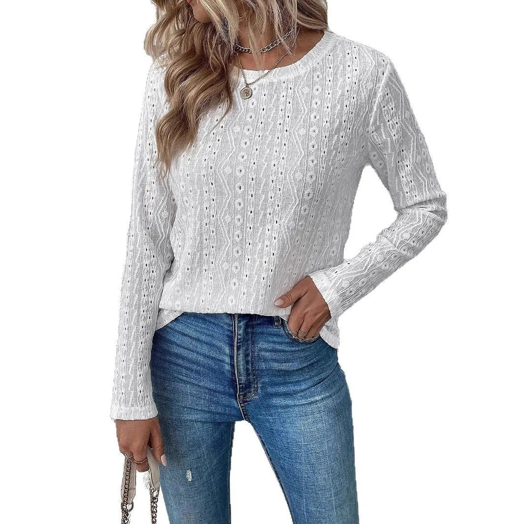 White round neck long sleeve polyester T-shirt with loose fit hollow fabric construction
