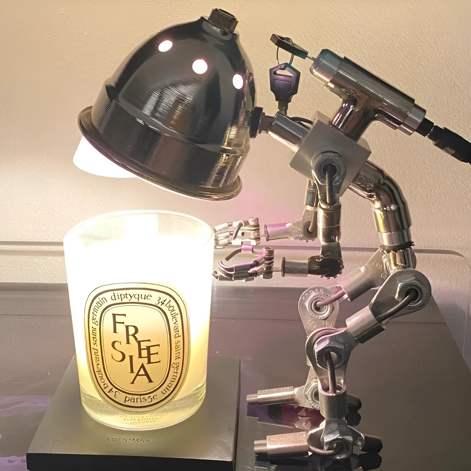 Silver copper robot atmosphere light with custom graphics in 22cm or 29cm size