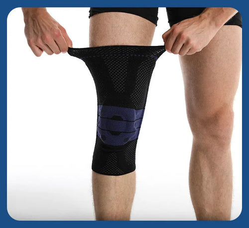 Adult basketball knee pads in nylon and spandex, sizes S M L XL, black and blue or grey and blue.