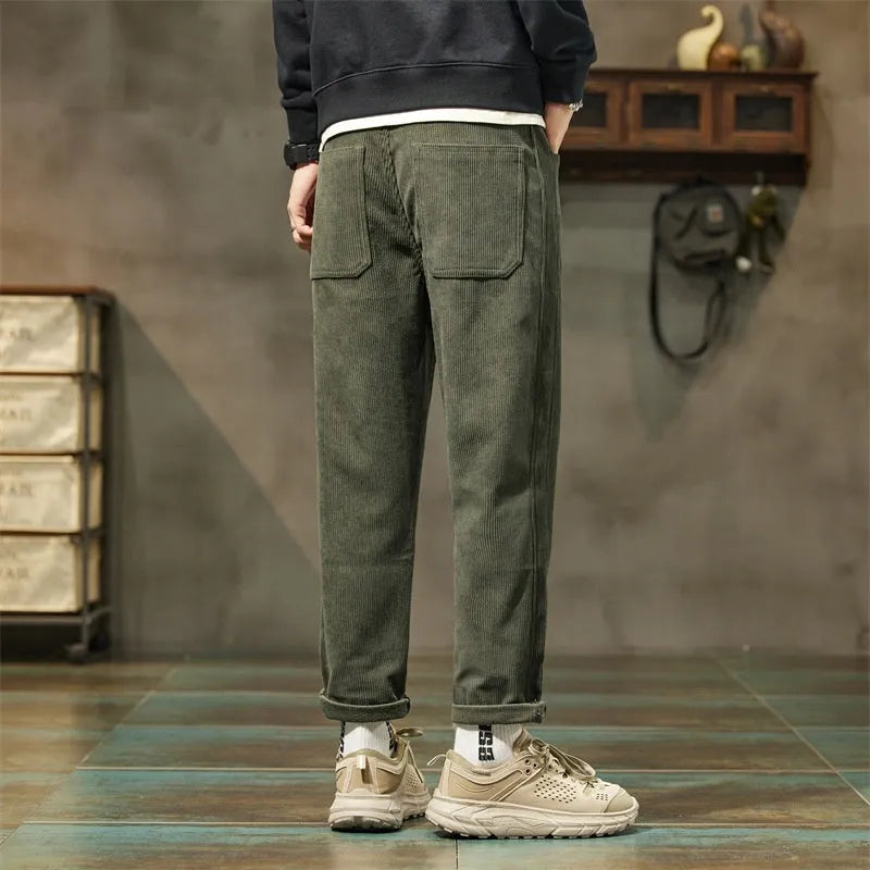 Corduroy men's casual trousers with straight leg and tapered street fashion styling