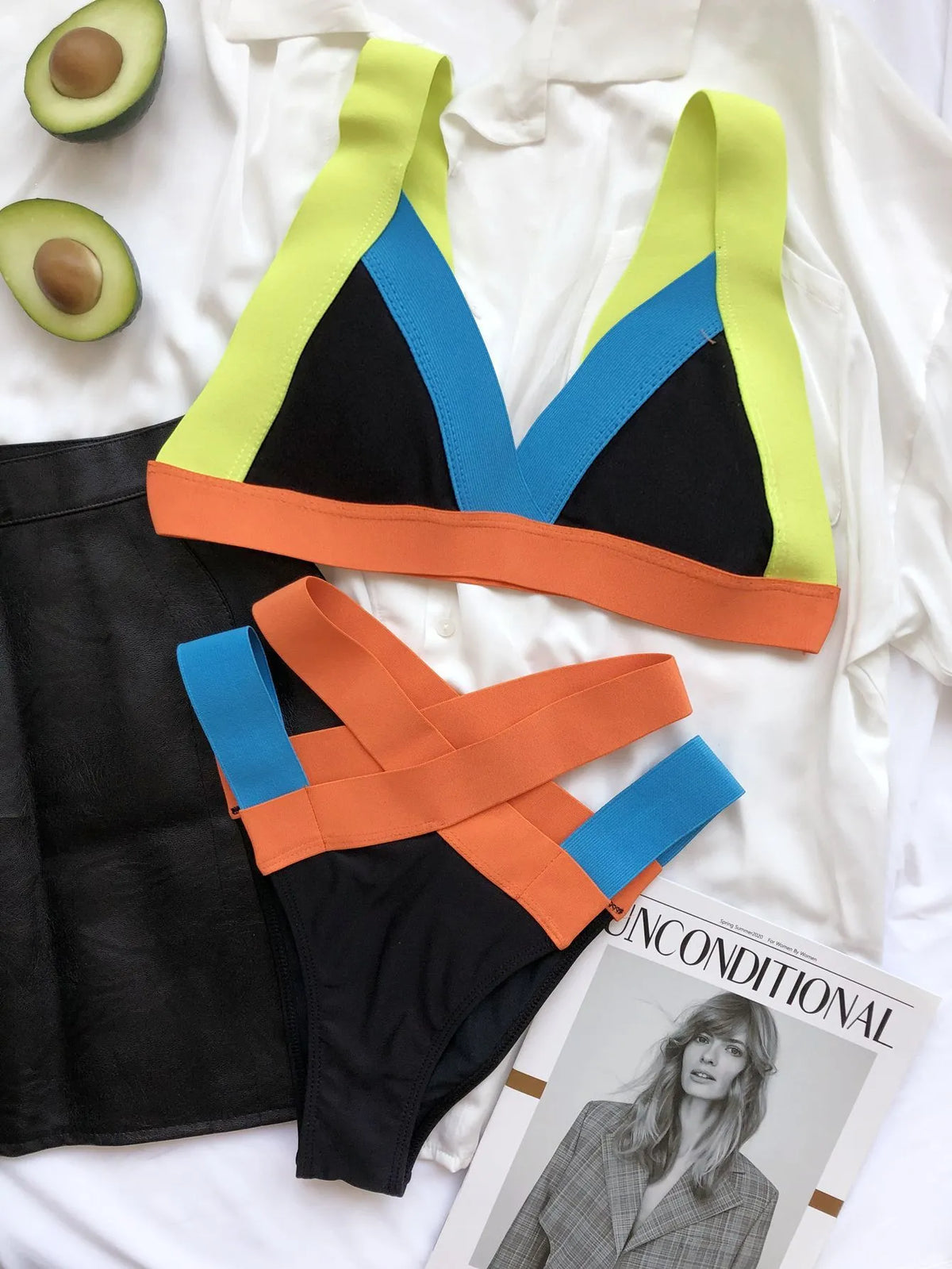 Ladies colourful bandage bikini triangle bag swimsuit in solid colour nylon, chest pad without steel support, sizes S M L