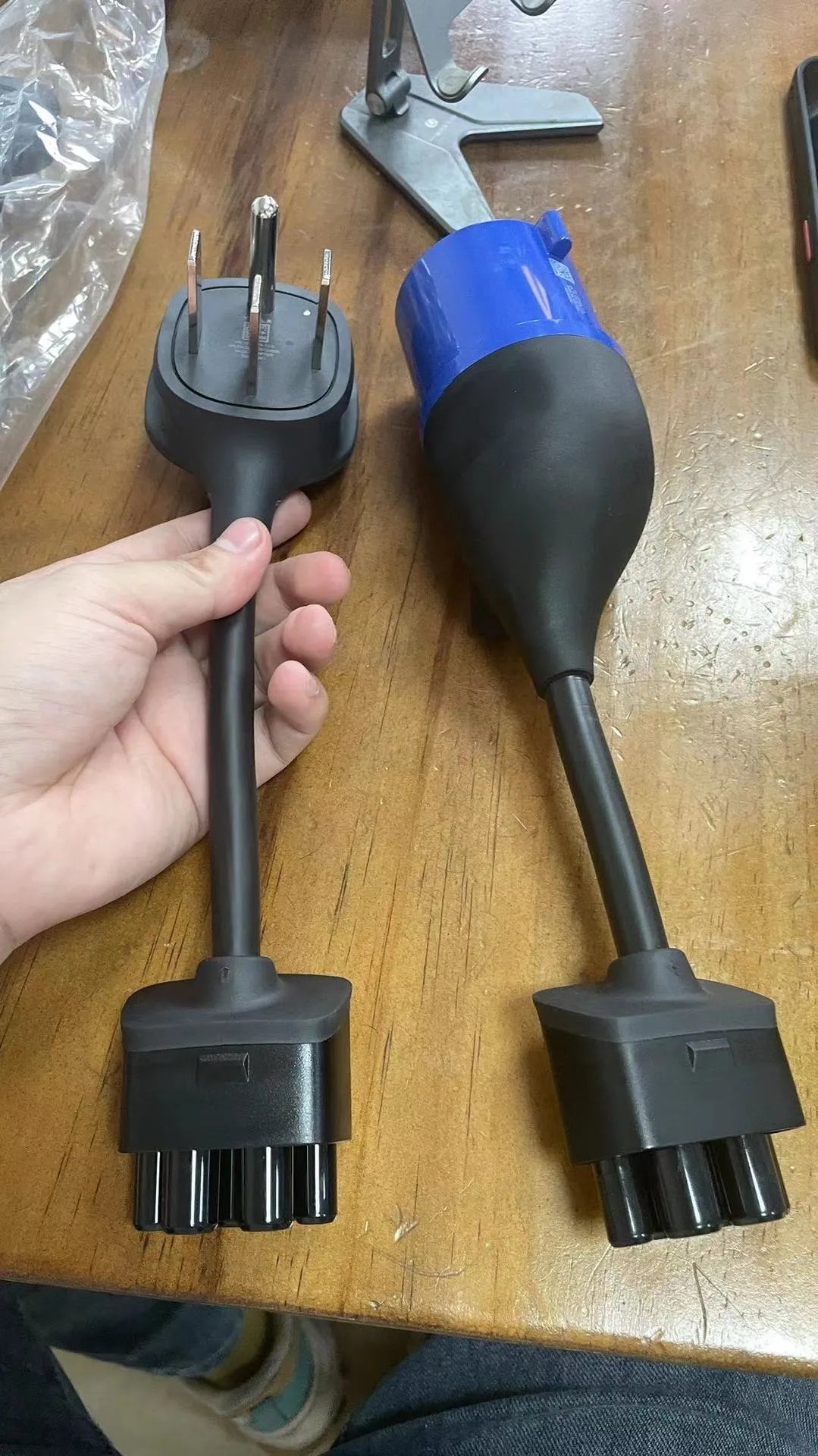 American standard adapter cable with car charger conversion wire showing 3.5mm diameter