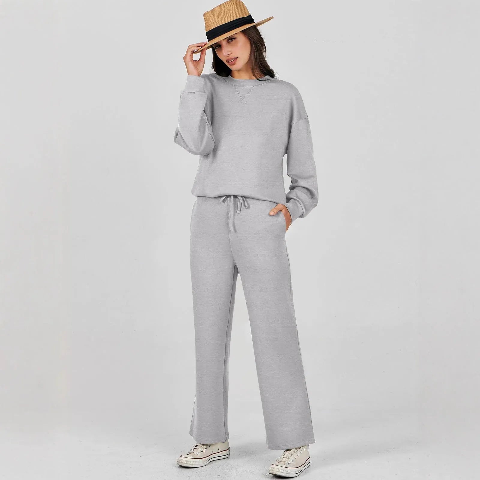 Colour block women's tracksuit with long sleeve top and matching trousers in black