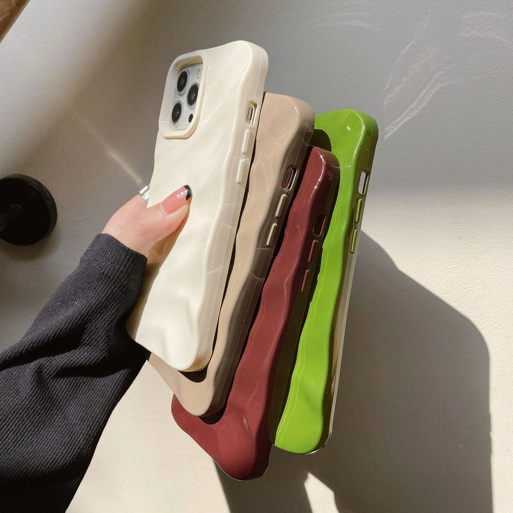 Soft wave-pattern TPU phone case for Apple iPhone 17 in Burgundy colour.