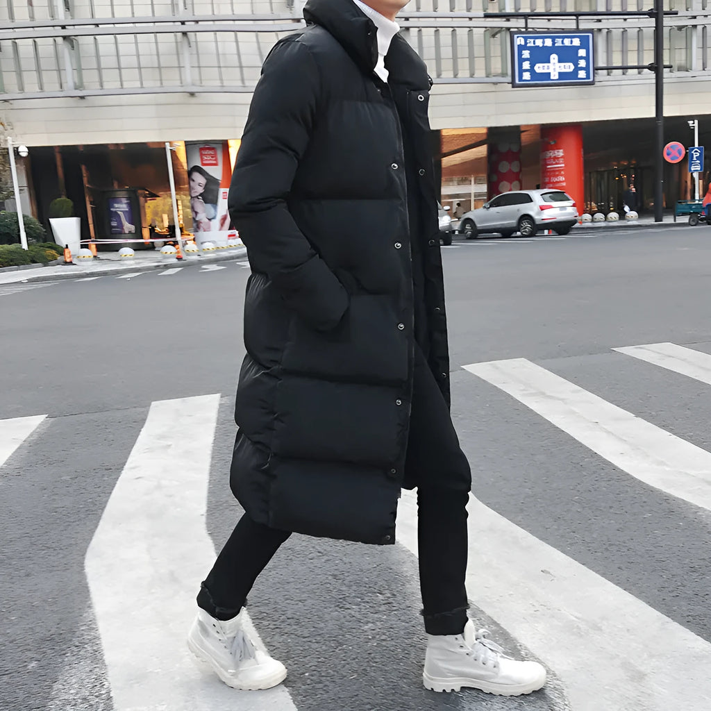 Long cotton-padded jacket in black with stand-up collar, over-knee length, casual winter coat for women