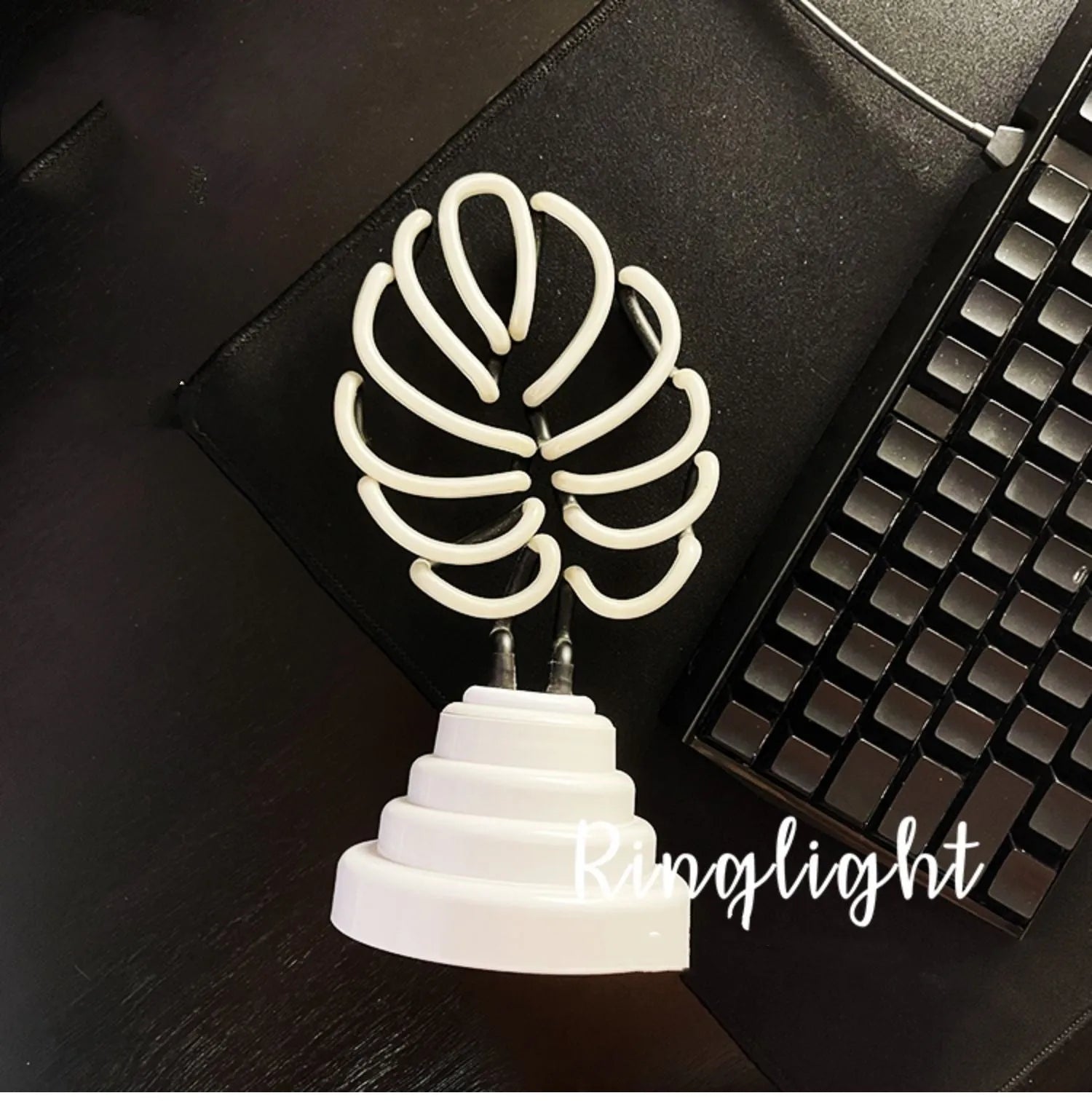 White bamboo shape desktop lamp with green light, USB plug connection