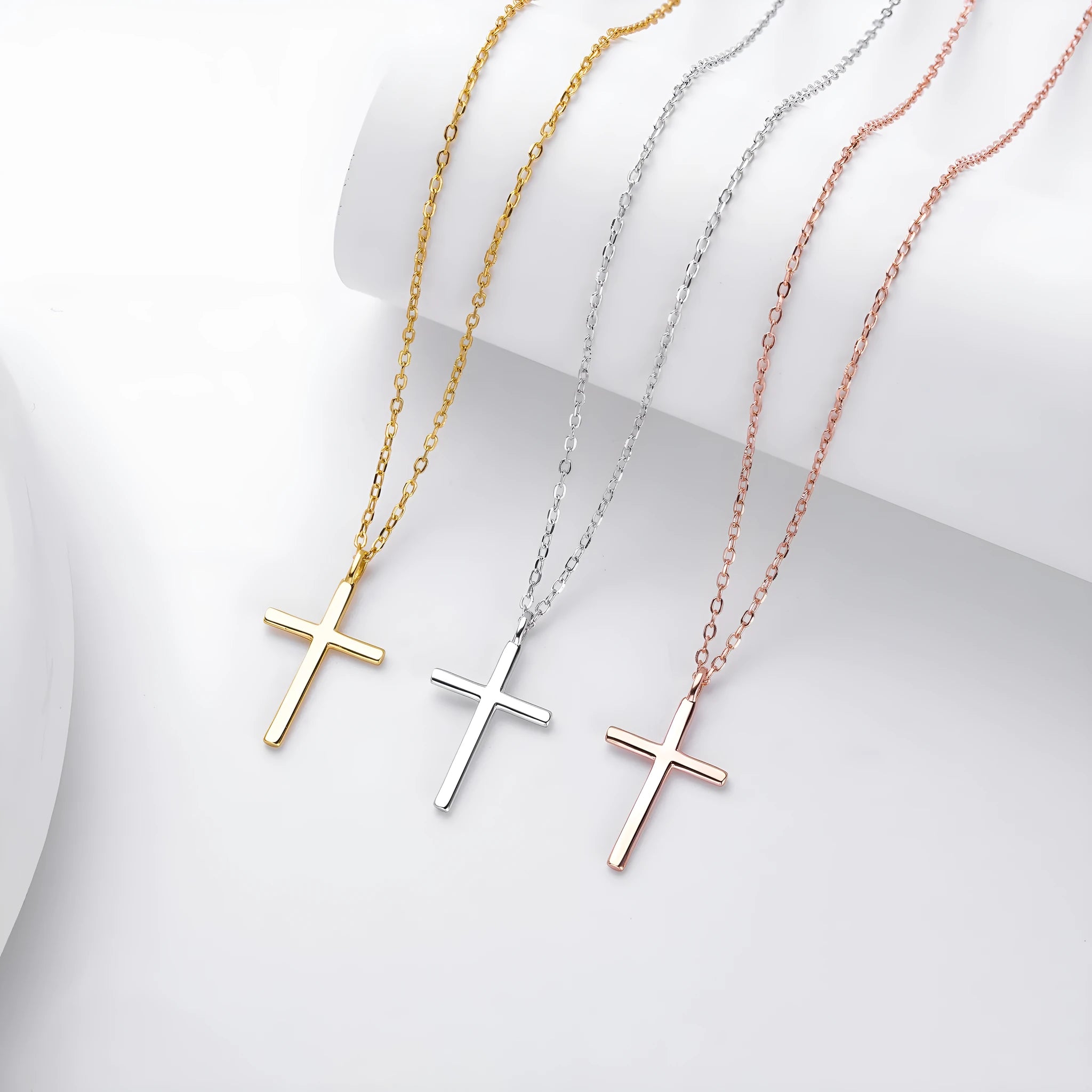 S925 sterling silver necklace with glossy cross pendant on O-shaped chain