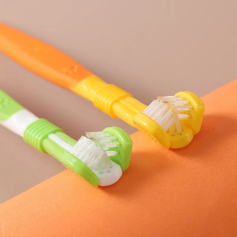 Pet toothbrush with nylon bristles and plastic handle in green colour