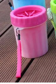 Blue silicone dog paw cleaning wash bucket for pet foot hygiene