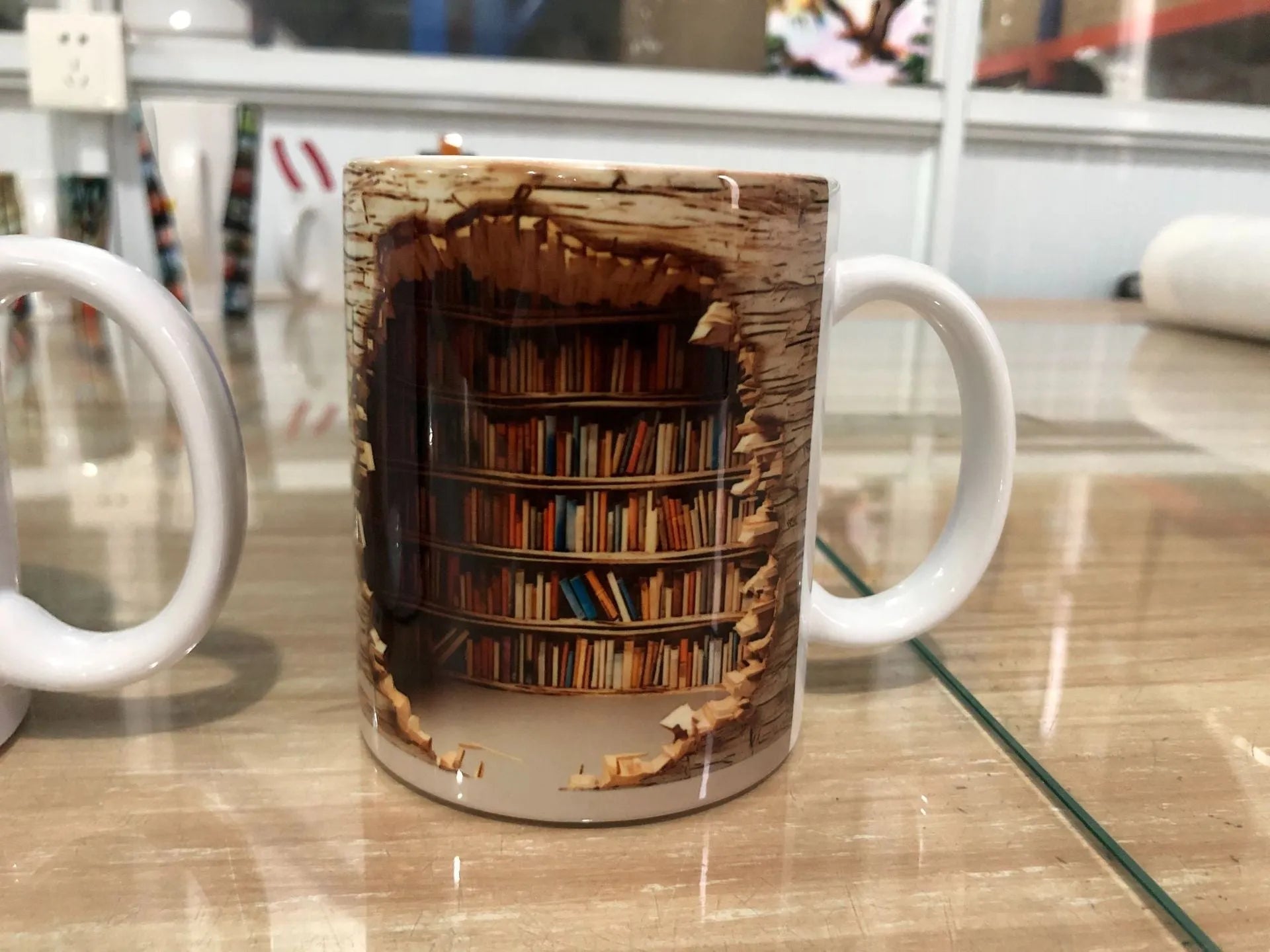 3D Bookshelf Mug creative ceramic water cup with handle showing library shelf design
