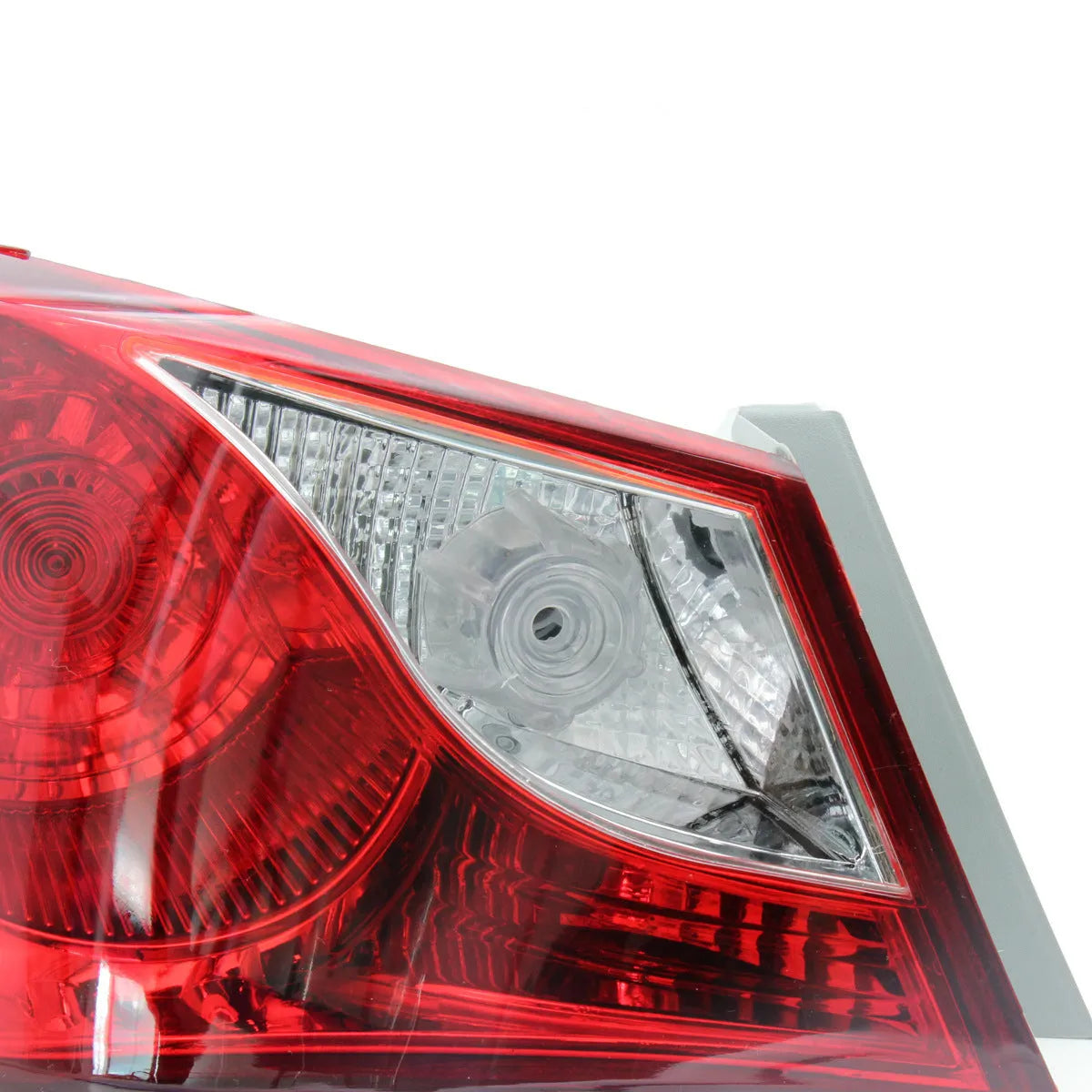 Hyundai Sonata tail light outer half assembly replacement part for 2011-2014 models