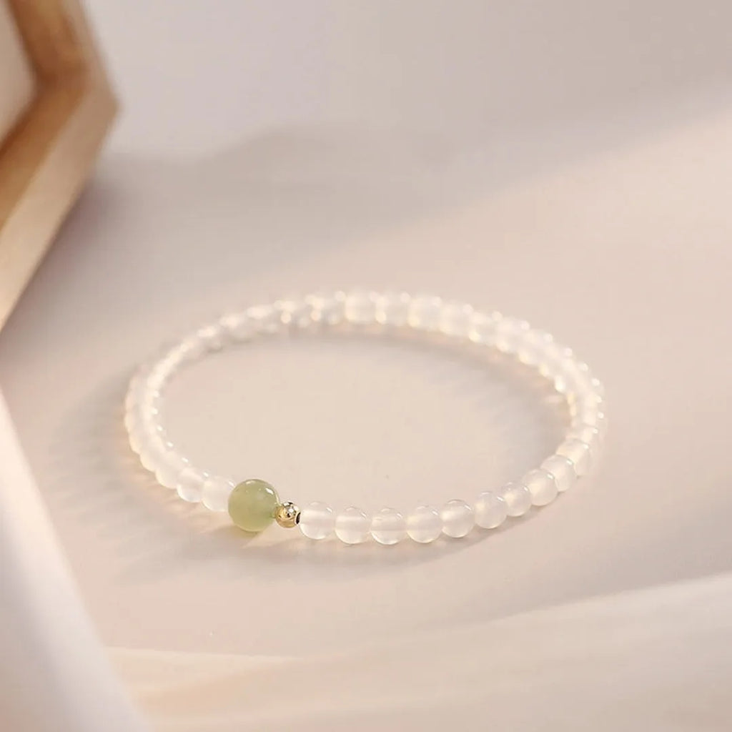 Handcrafted white agate women's bracelet with natural stone beads, 15 cm length, New Chinese style