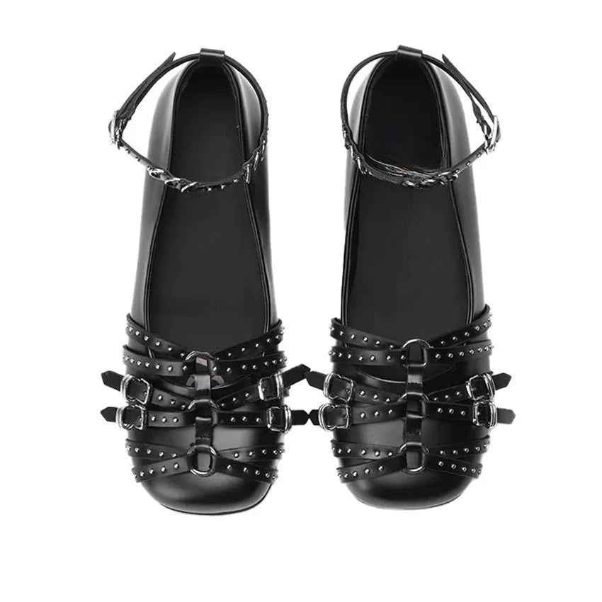 Women's black patent leather flat shoes with buckle closure and square toe