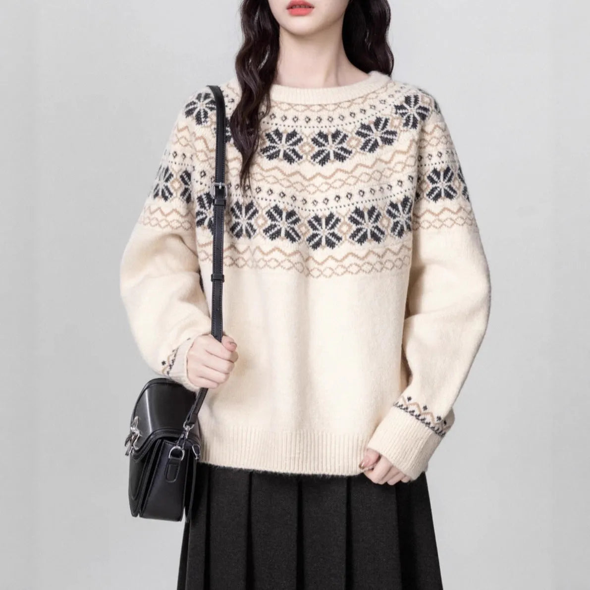 Women's milky white vintage Fair Isle geometric pattern pullover sweater with a loose fit.