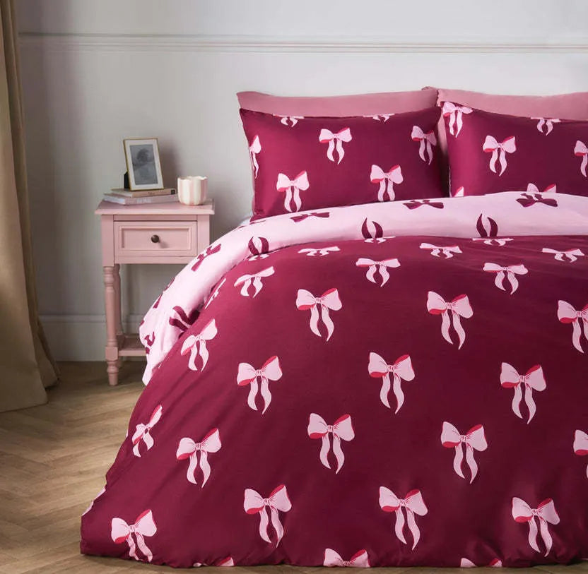 Bow pattern digital print bedding set with bowknot design on chemical fibre duvet cover and pillowcases