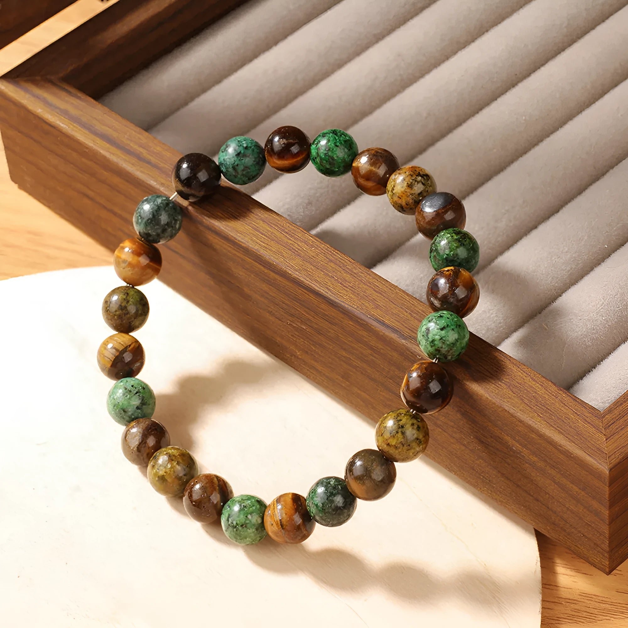 Handmade Tigereye fortune bracelet with natural stone in flower shape, colour L1805