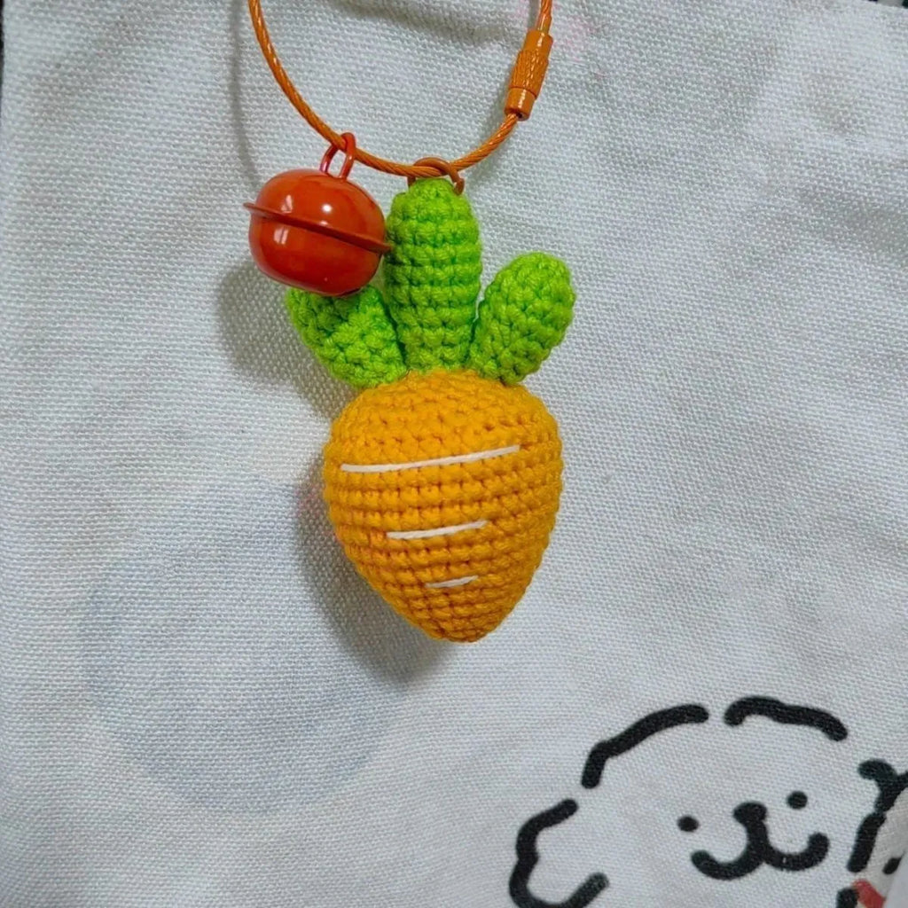 Soft wool cartoon carrot keychain pendant on a 15cm rope.