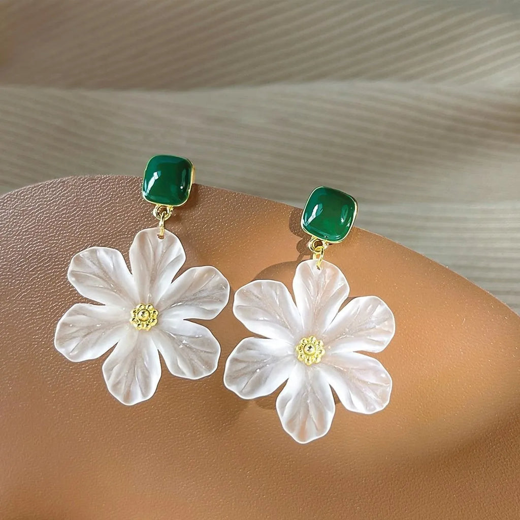 Dark green sterling silver needle flowers sweet earrings for women