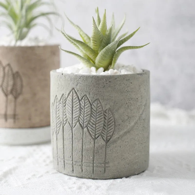 Cement succulent flowerpot in concrete, 12x12cm, green gray or beige, simple design for indoor plants