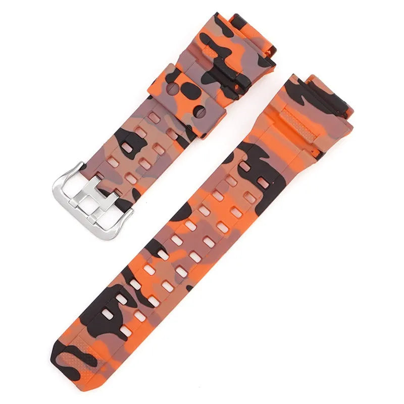 Camouflage pattern TPU watch strap with silver buckle on a 20mm watch lug