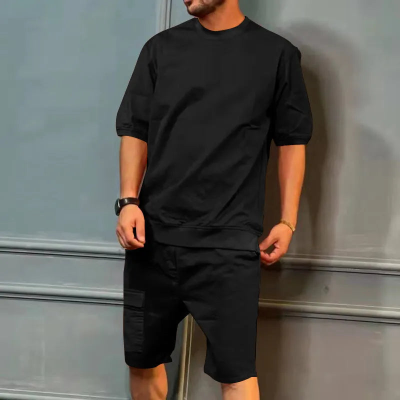 Men's summer sports suit with round neck short sleeve top and multi-pocket shorts in grey green