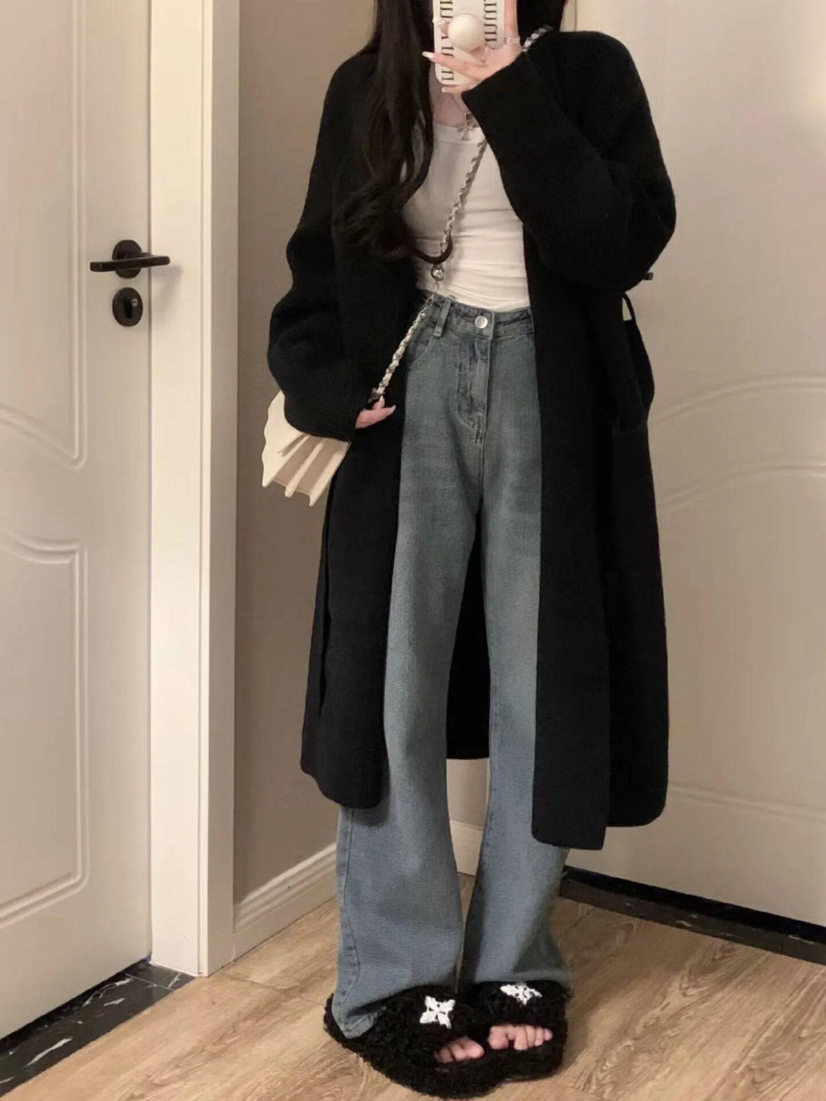 Women's mid-length knitted cardigan V-neck thickened loose fit long sleeve polyester coat in khaki