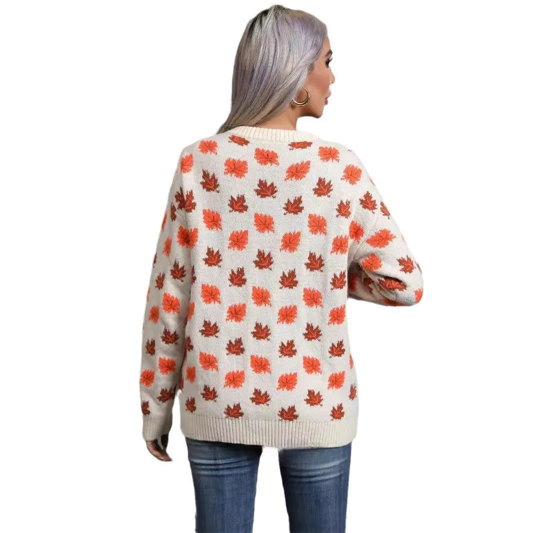 Maple leaf Christmas round neck sweater in beige and dark green loose street fashion style