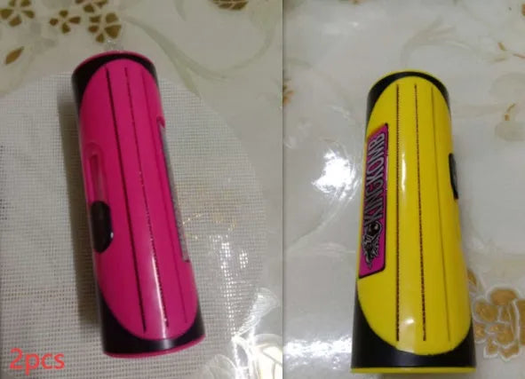 Pet comb with stainless steel teeth and red ABS handle for grooming dogs and cats.