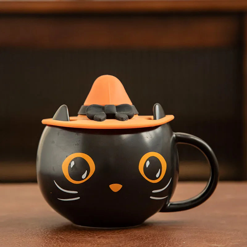 Black ceramic cat-shaped mug with pumpkin and spoon lid design for couples