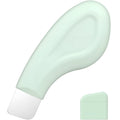 Green stainless steel pore scraper tool with a non-slip handle for removing blackheads on nose and face.