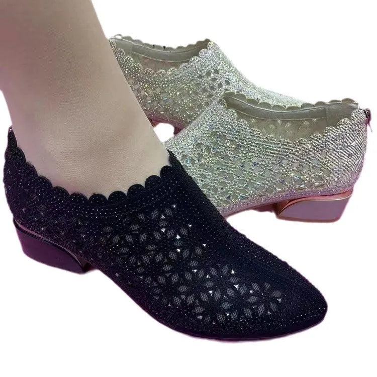 Women's chunky heel shoes with frosted hollow out canvas upper, round toe, black colour