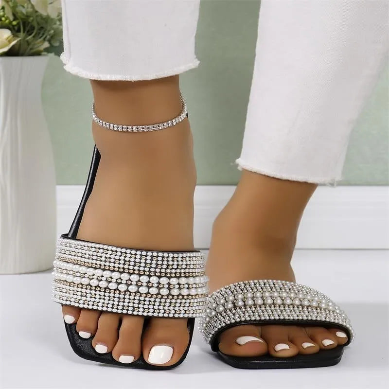 Women's classic flat slippers with rhinestones, PU upper, rubber sole, in black and milky white