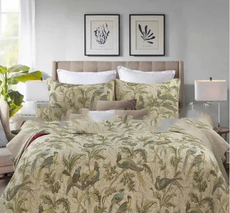 Blue cotton bedspread with American floral and bird pattern, three-piece quilted set