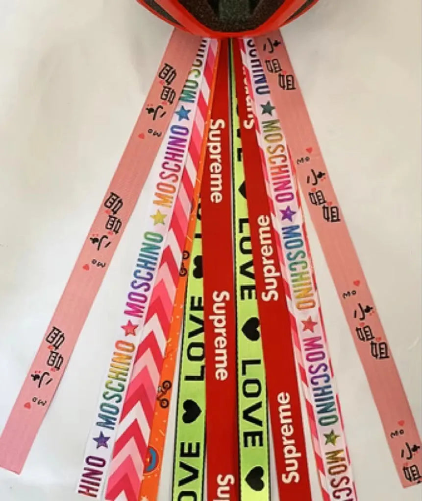 Children's helmet decorative streamers in multiple colours for skating and ski safety gear